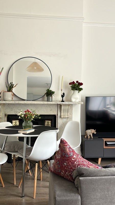Room Primrose Gardens in Greater London