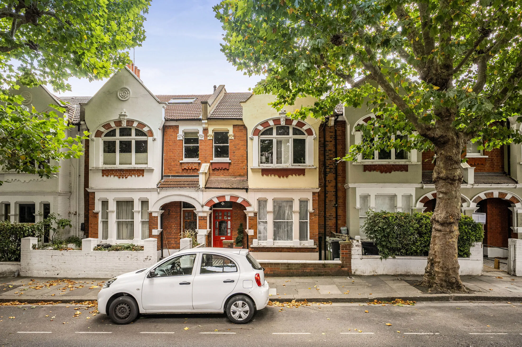 Flat Niton Street in Greater London