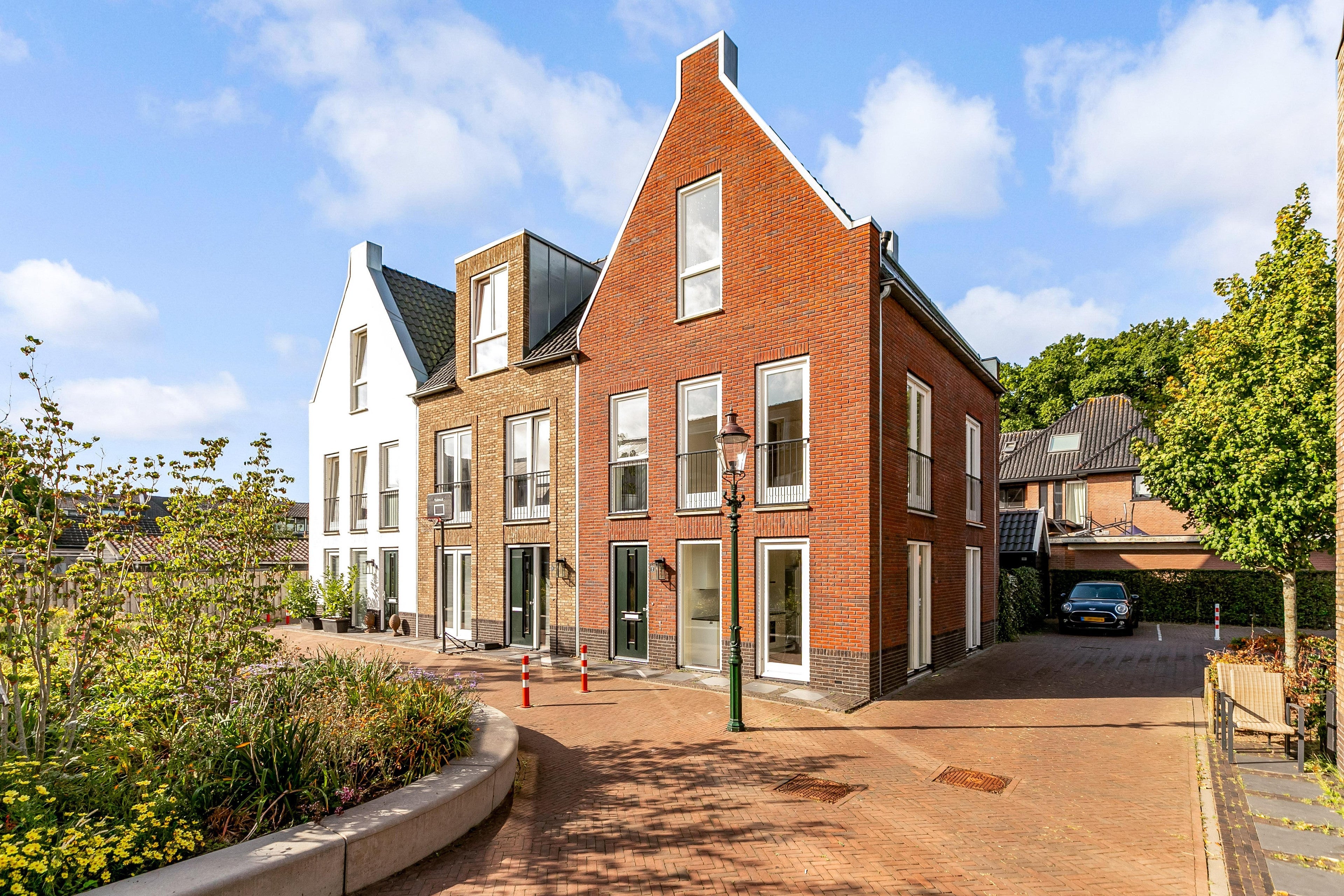 Huis Keucheniushof in Huizen