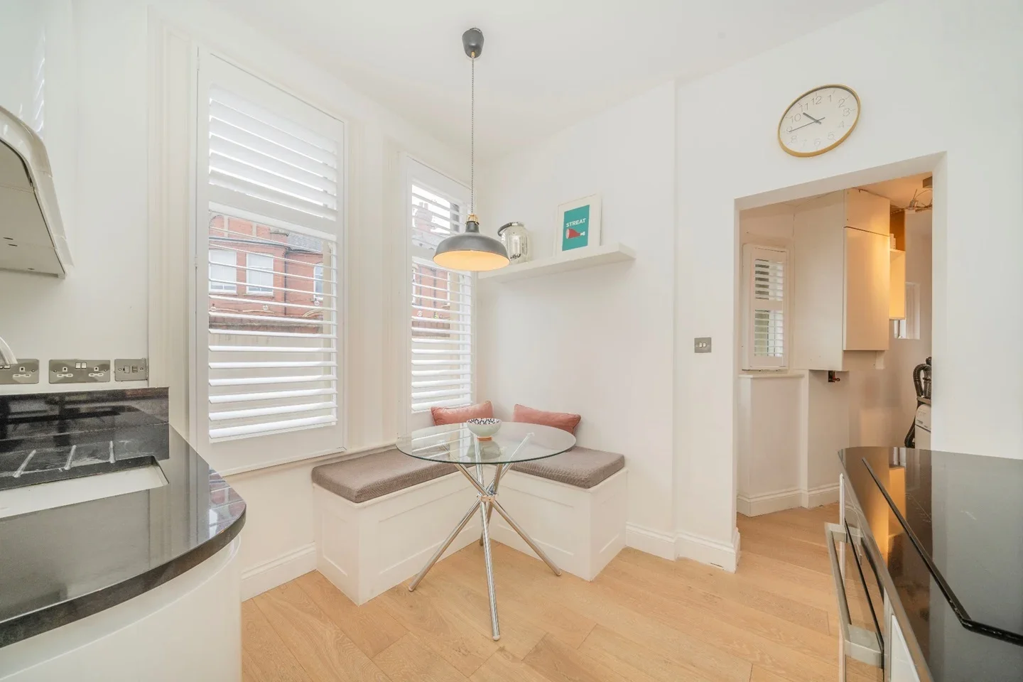 Flat Cambray Road in Greater London