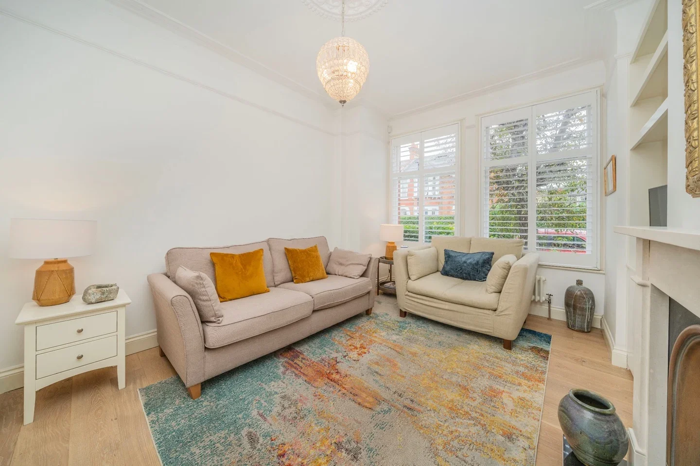 Flat Cambray Road in Greater London