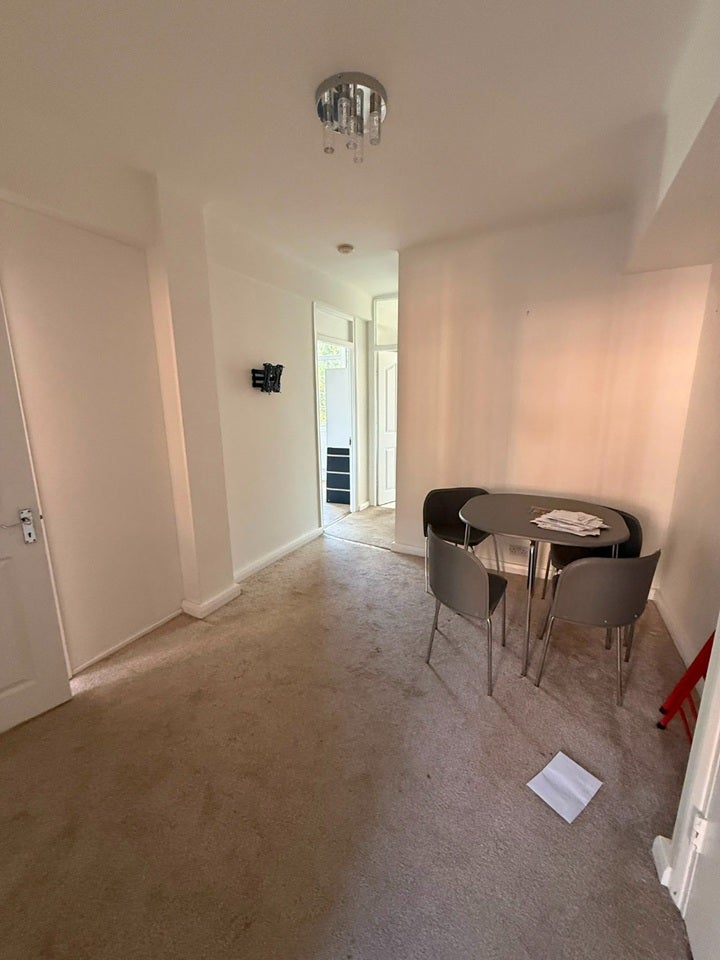 Flat Eamont Street in City of Westminster