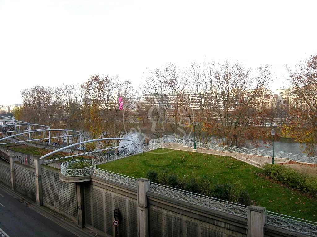 Appartement Quai de Grenelle à Paris