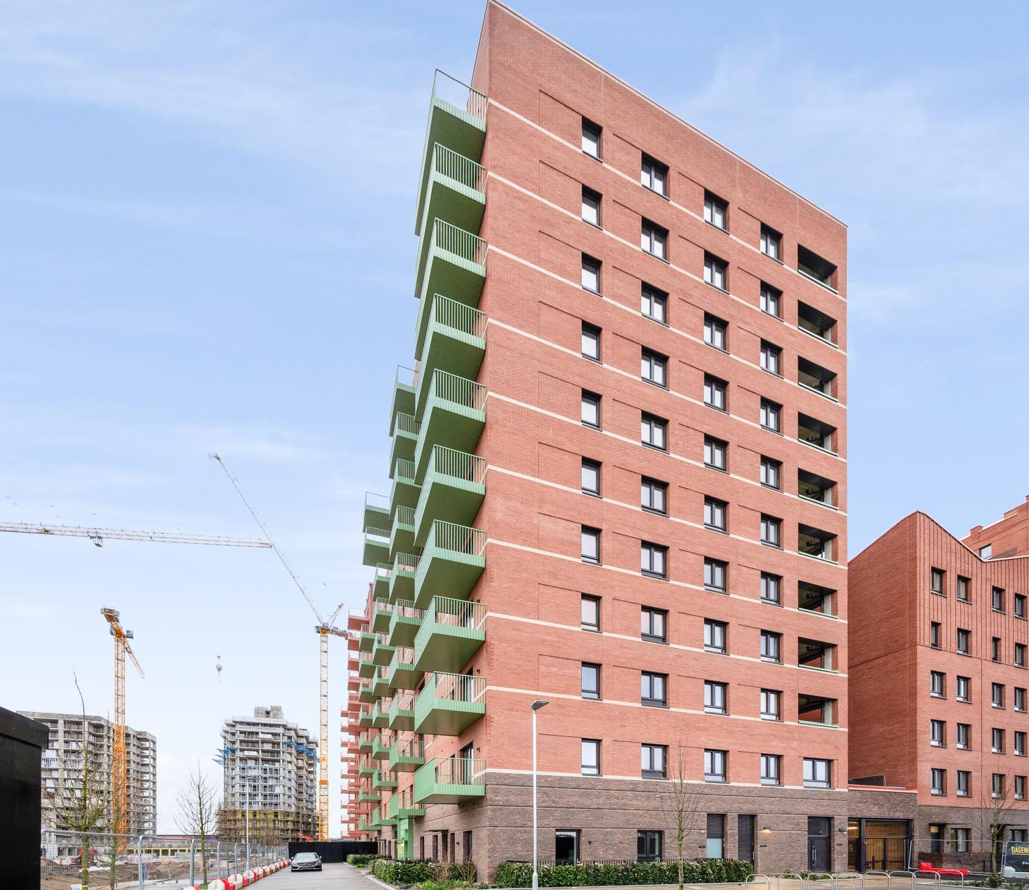 Flat Chequers Lane in Greater London