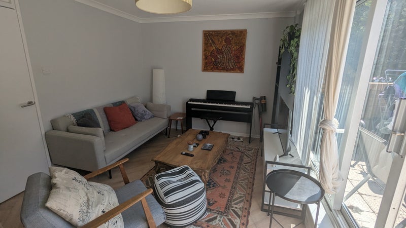 Room Comberton Road in Greater London