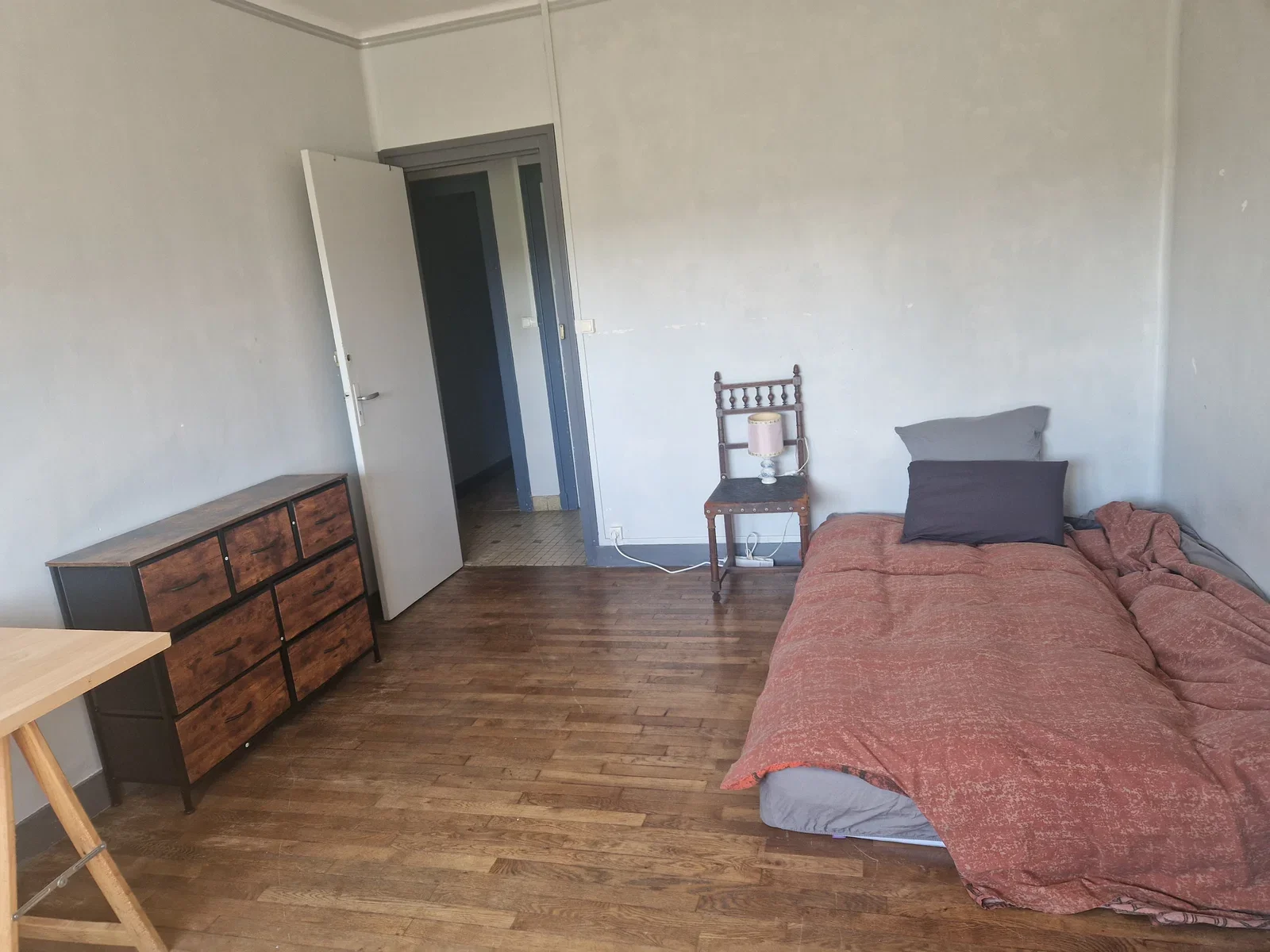 Room Rue du Bas de Grange in Vierzon