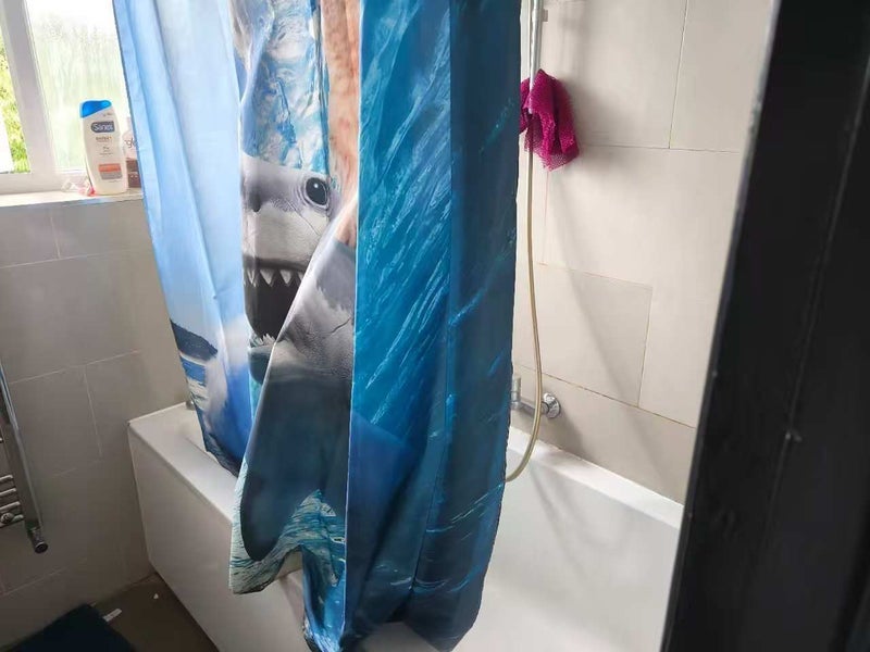 Room Merriman Road in Greater London