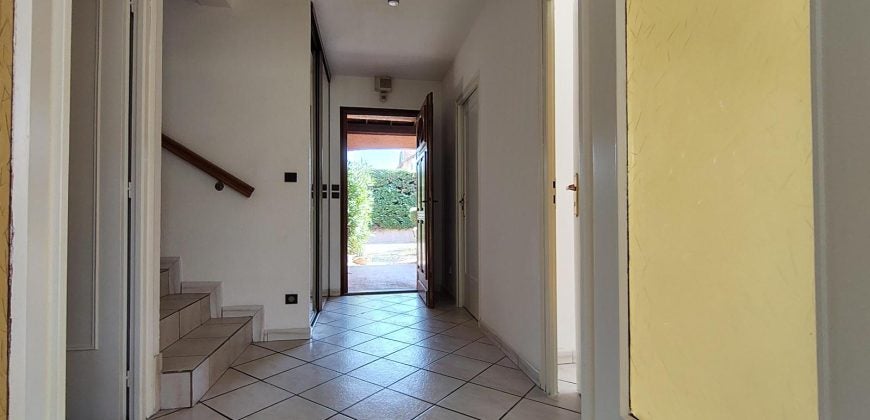 House Rue Jacques Brel in Mions