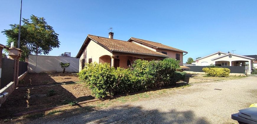 House Rue Jacques Brel in Mions