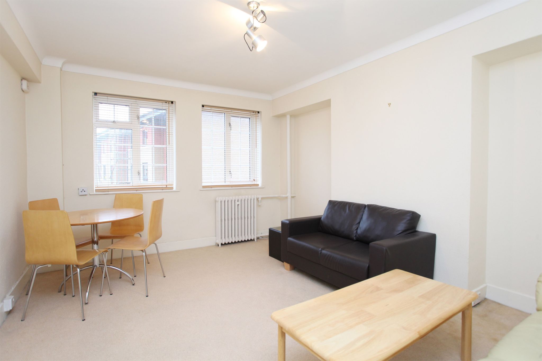 Flat Invermead Close in Greater London