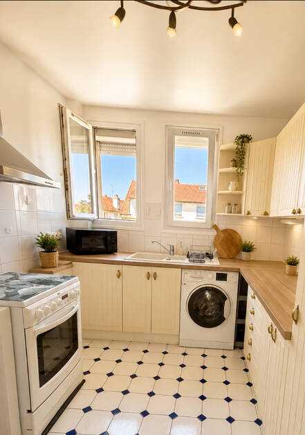 Flat Rue de Maisons-Laffitte in Pau