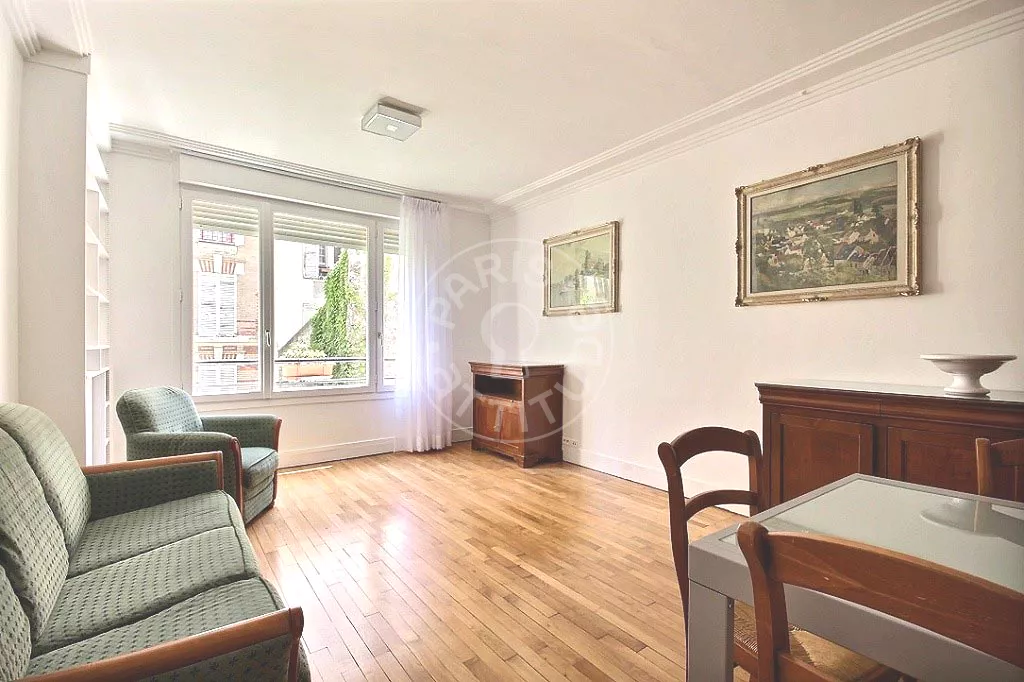 Appartement Rue Boileau à Paris
