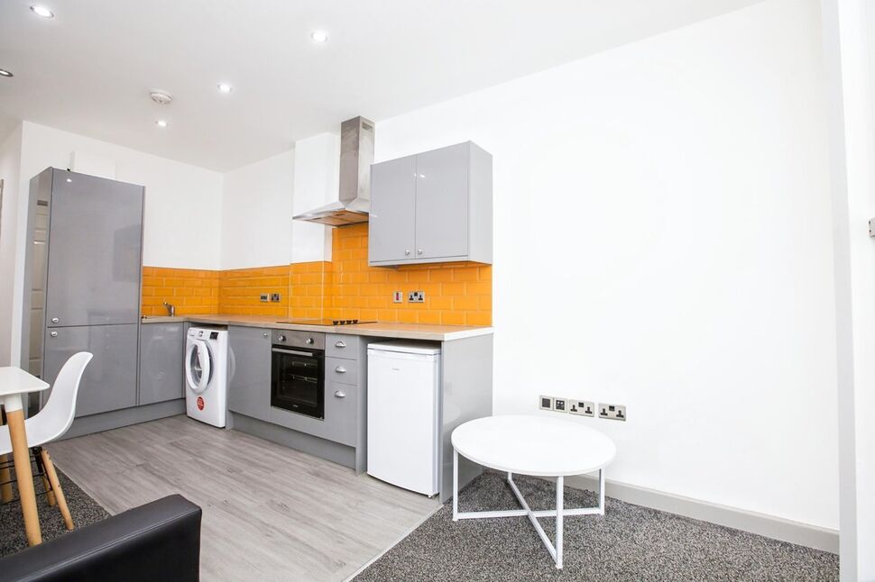 Flat Blackwall in Calderdale