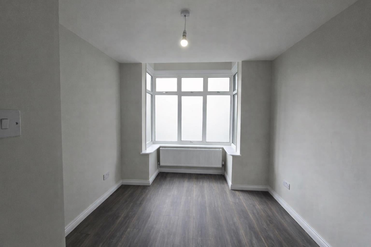 Flat Watling Street in Dartford
