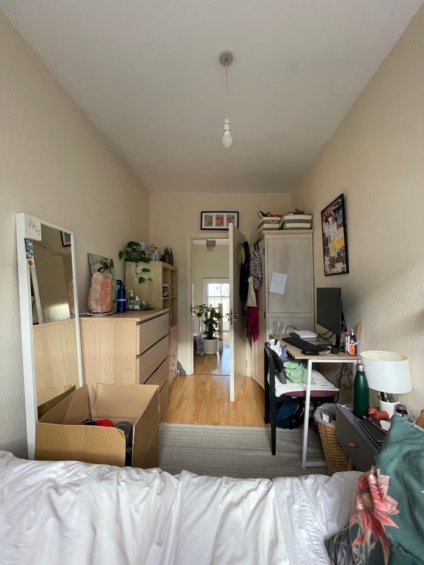 Room Drayton Park in Greater London