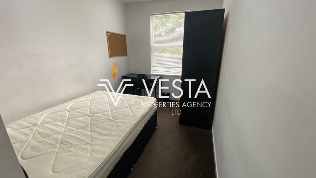 Flat Walsgrave Road in Coventry