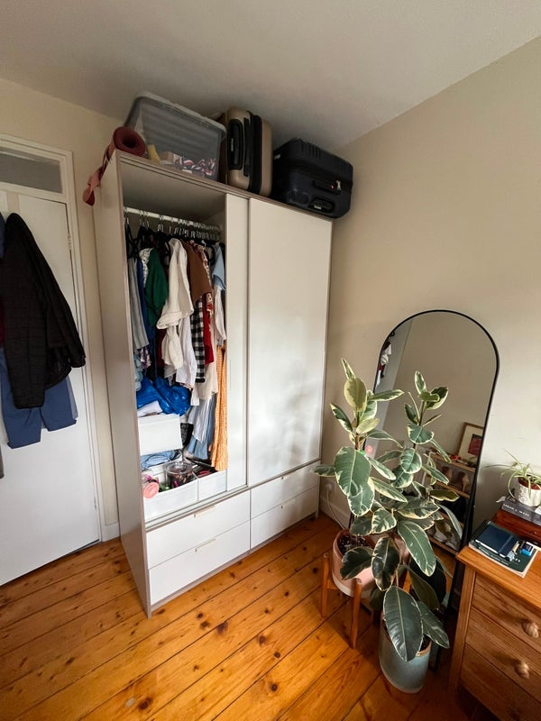 Room Statham Grove in Greater London