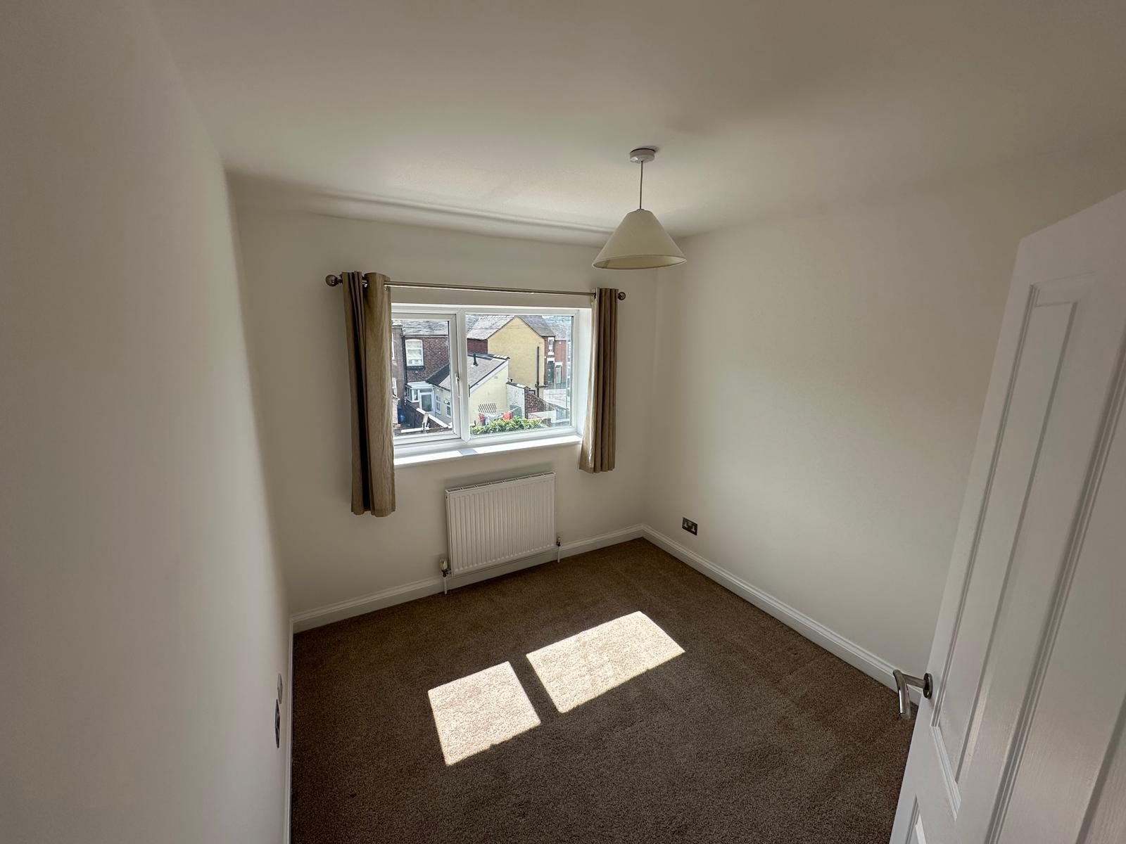 Flat Jason Street in Newcastle-under-Lyme