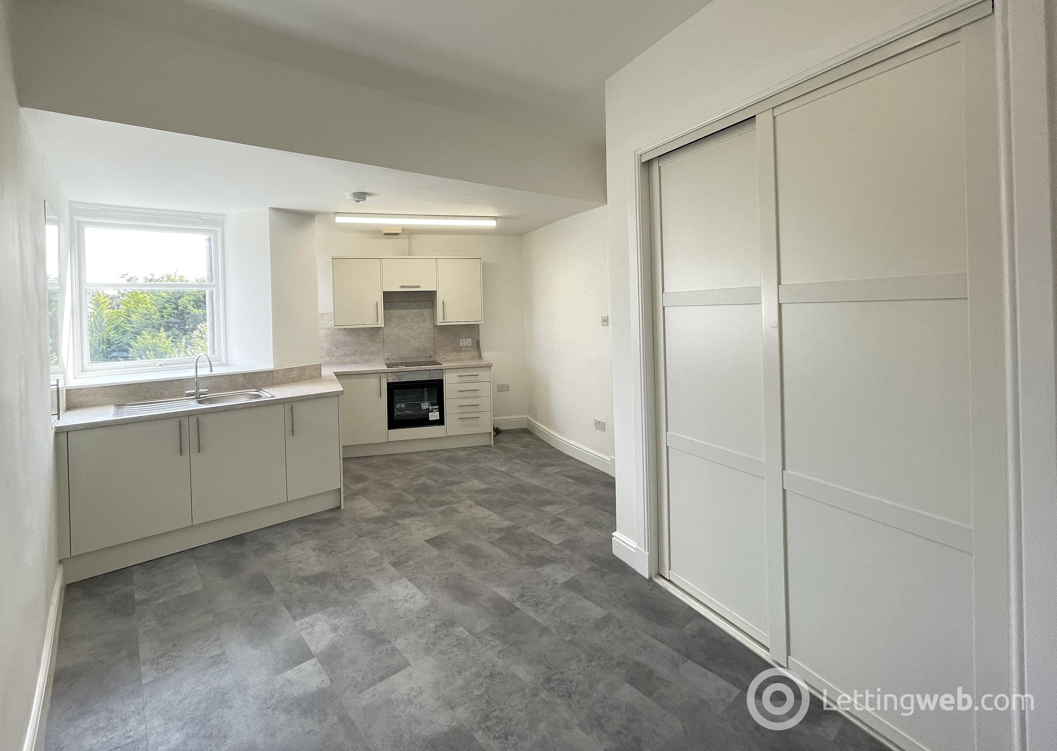 Flat Baldovan Terrace in Dundee