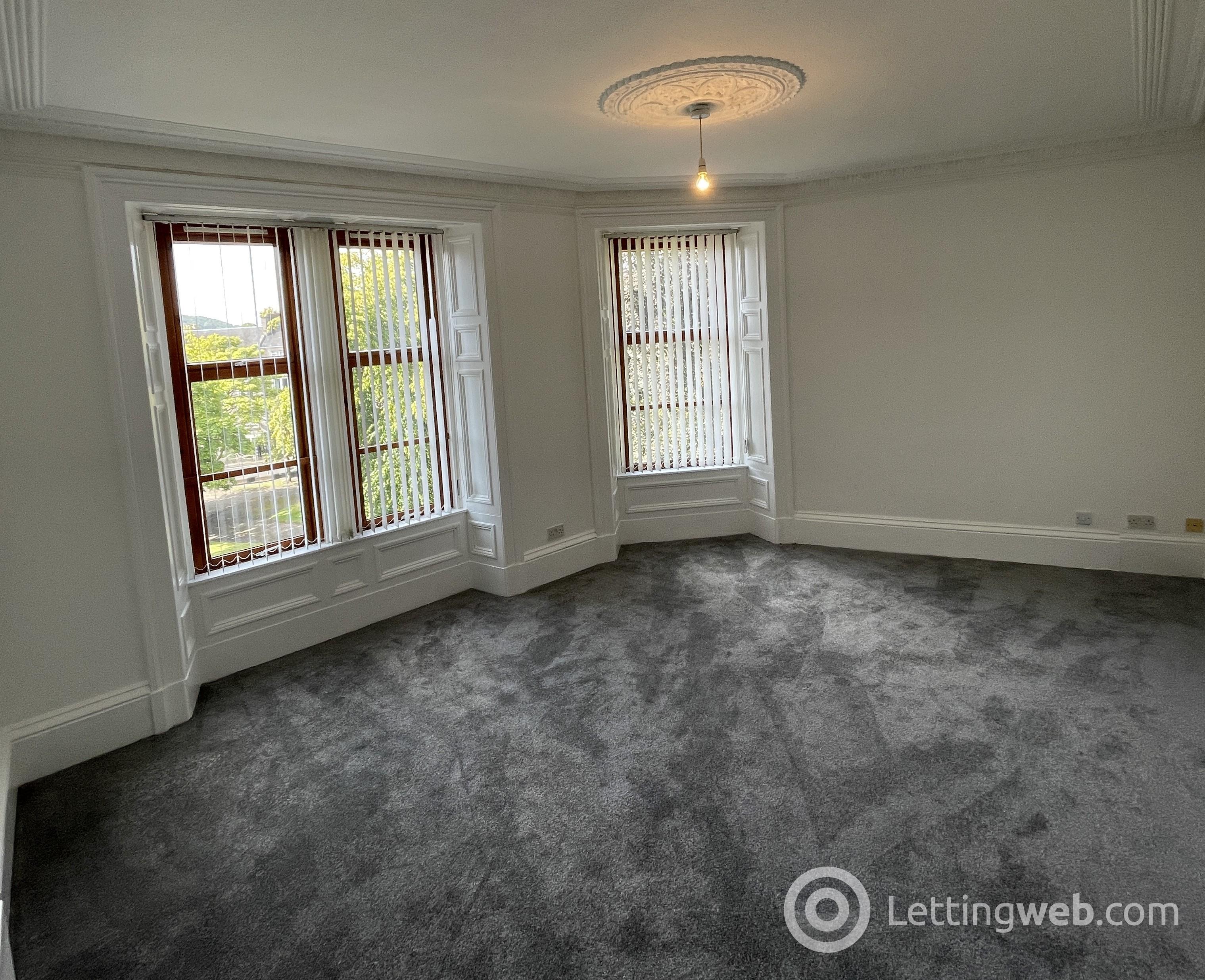 Flat Baldovan Terrace in Dundee