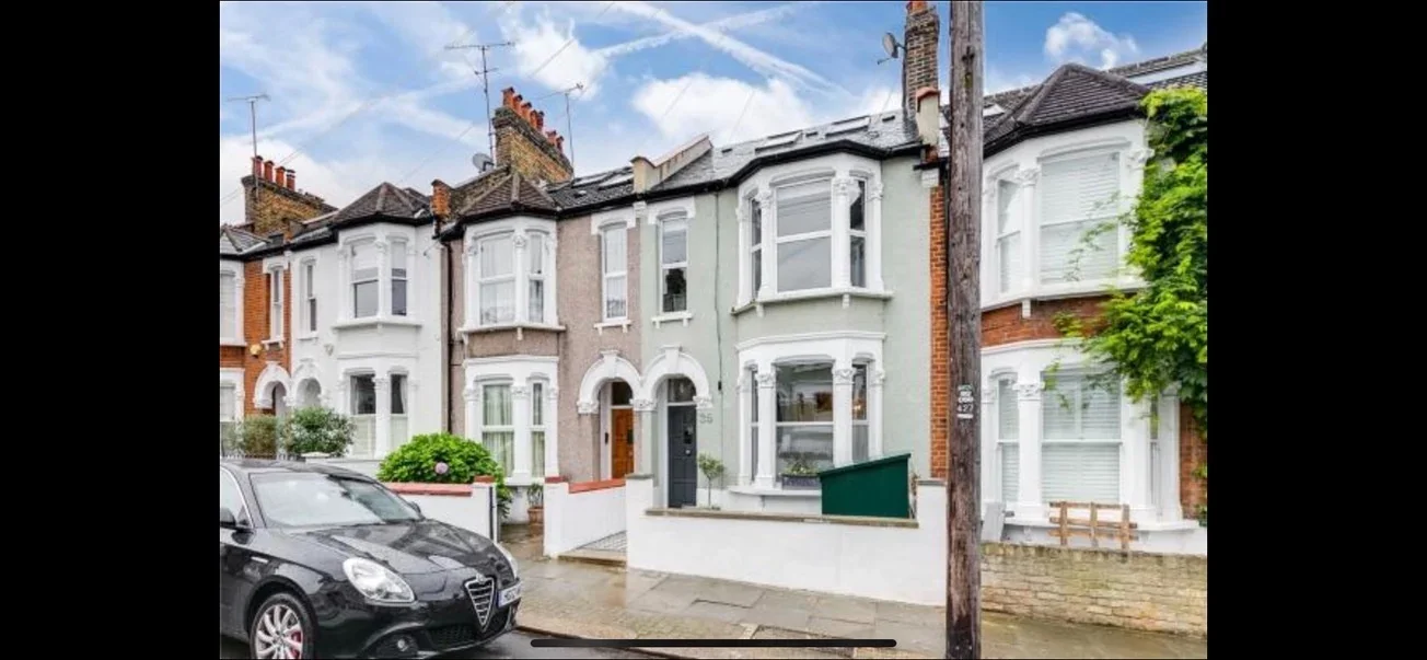 House Bucharest Road in Greater London