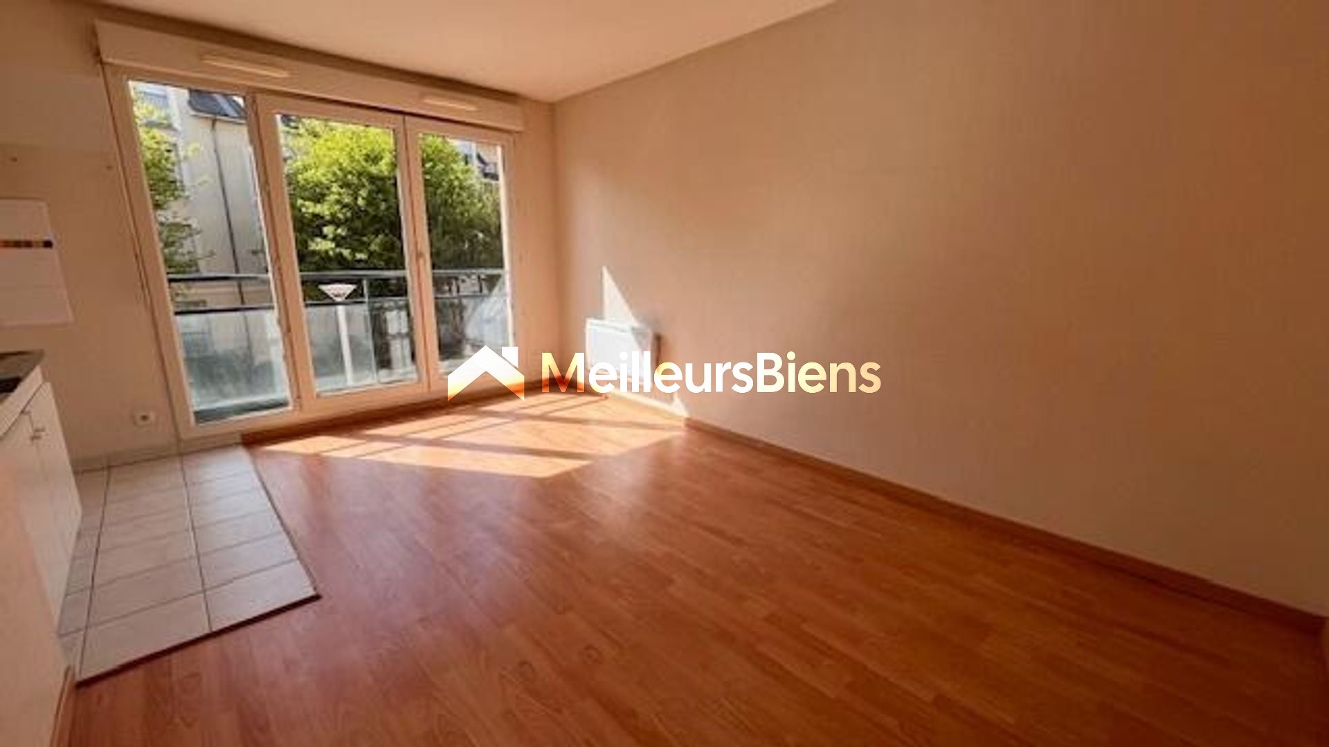 Appartement Place de l'Abbé Franz Stock à Le Coudray