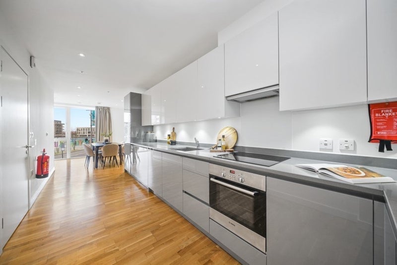 Flat West Park Walk in Greater London