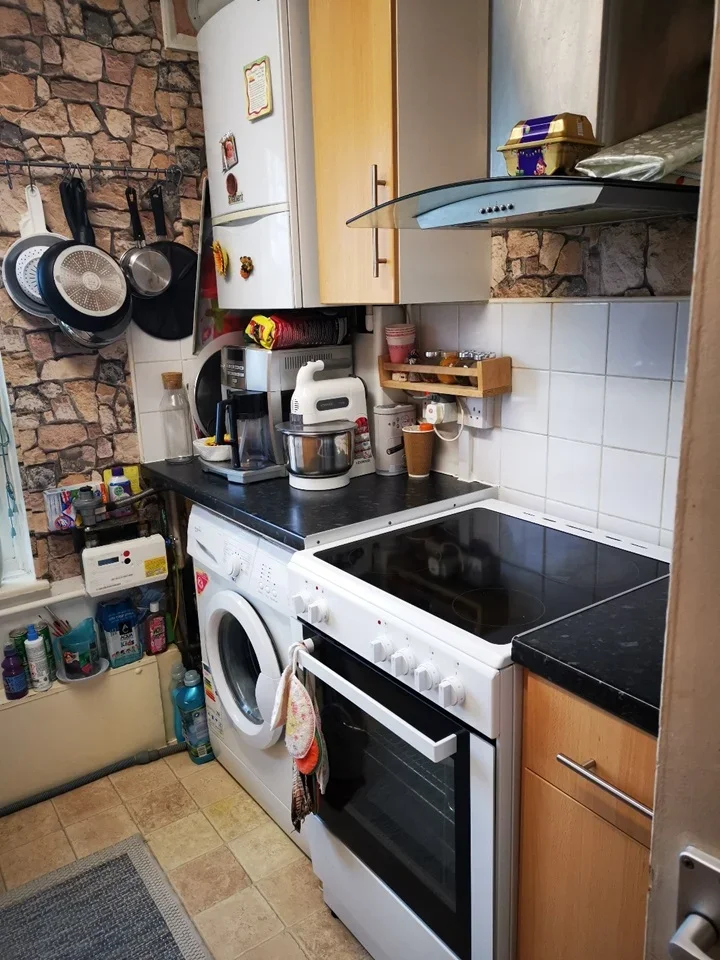 Flat Troughton Road in Greater London