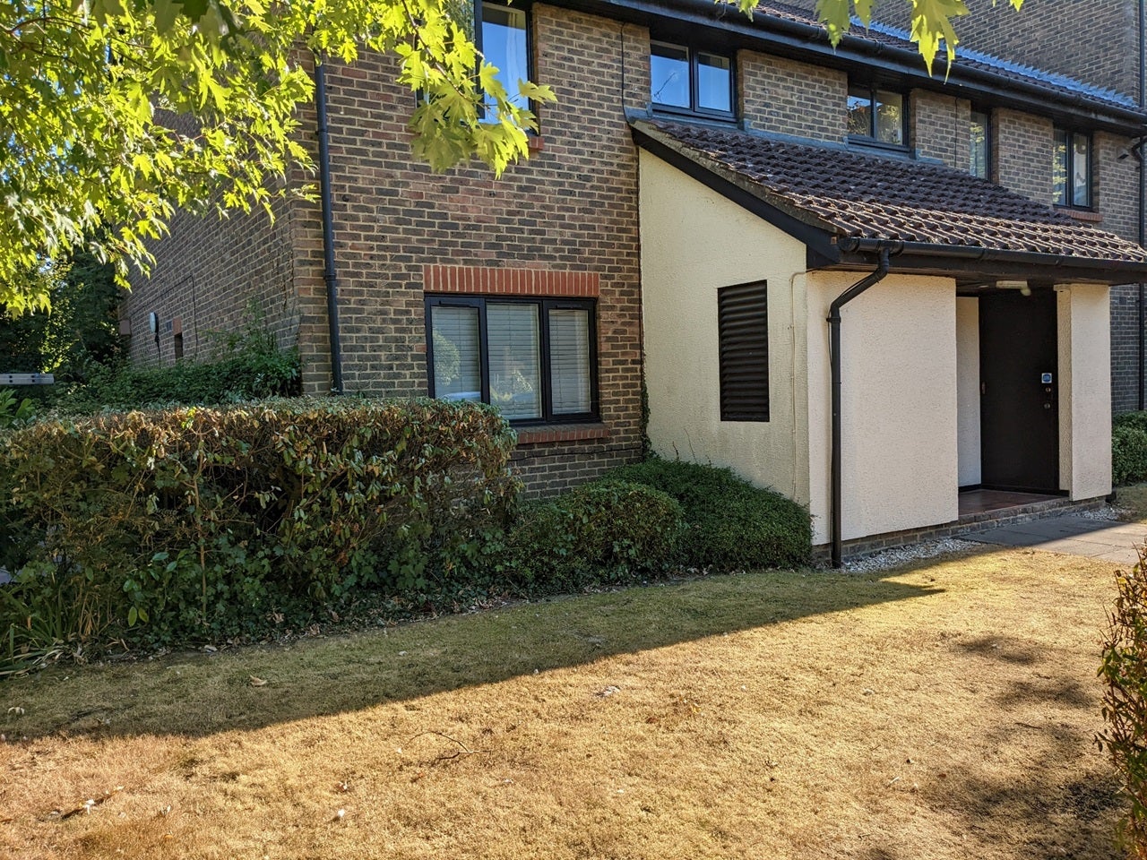 Flat Rickwood in Reigate and Banstead