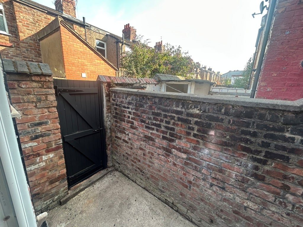 House Holbeck Street in Liverpool
