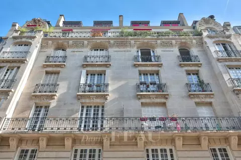 Appartement Rue Chaptal à Paris