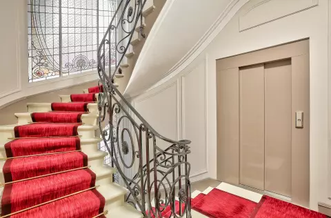 Flat Rue Chaptal in Paris