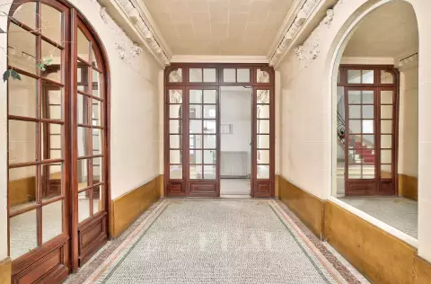 Appartement Rue Chaptal à Paris