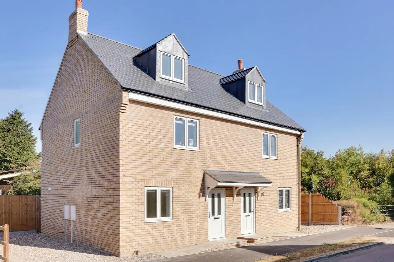 House Market Square in Huntingdonshire