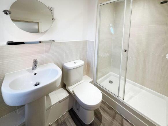 Flat Strouds Close in Swindon