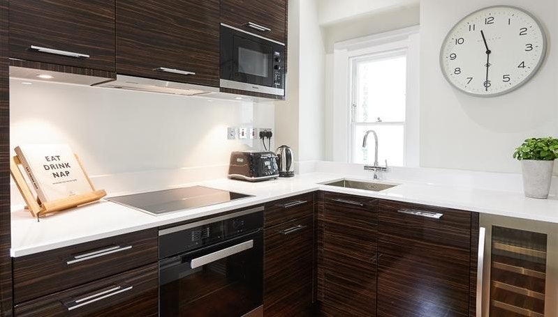 Flat Kensington Gardens Square in City of Westminster
