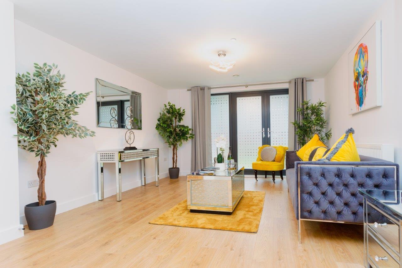 Flat North Court in Camberley