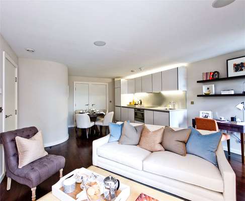 Flat Islington Green in Greater London