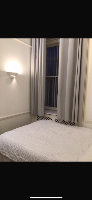 Room Queen's Gate Mews in Greater London