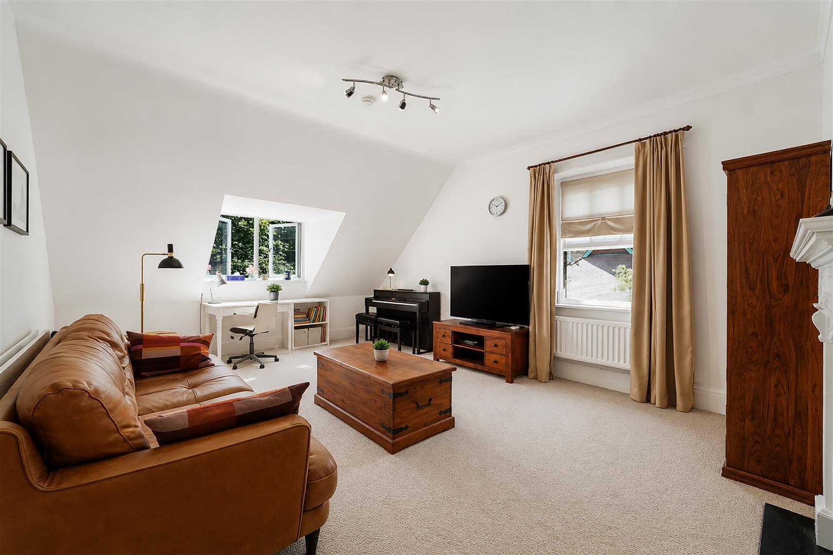 Flat Sheridan Road in Greater London