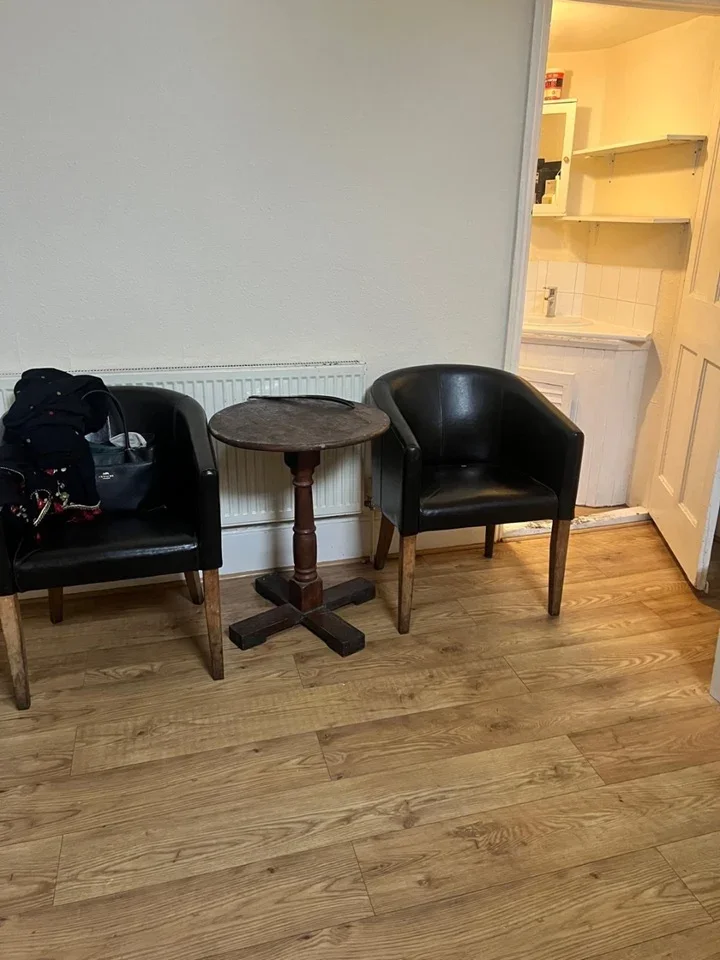Room Leytonstone Road in Greater London