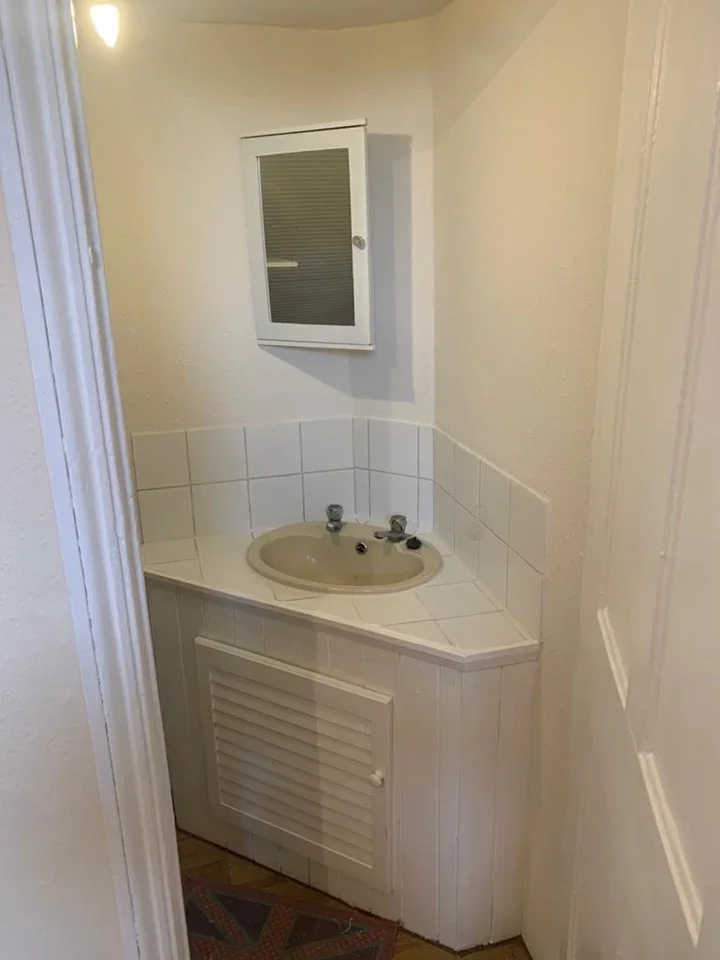 Room Leytonstone Road in Greater London