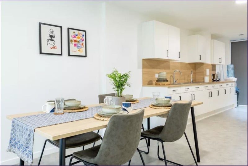 Room Gibbins Road in Greater London