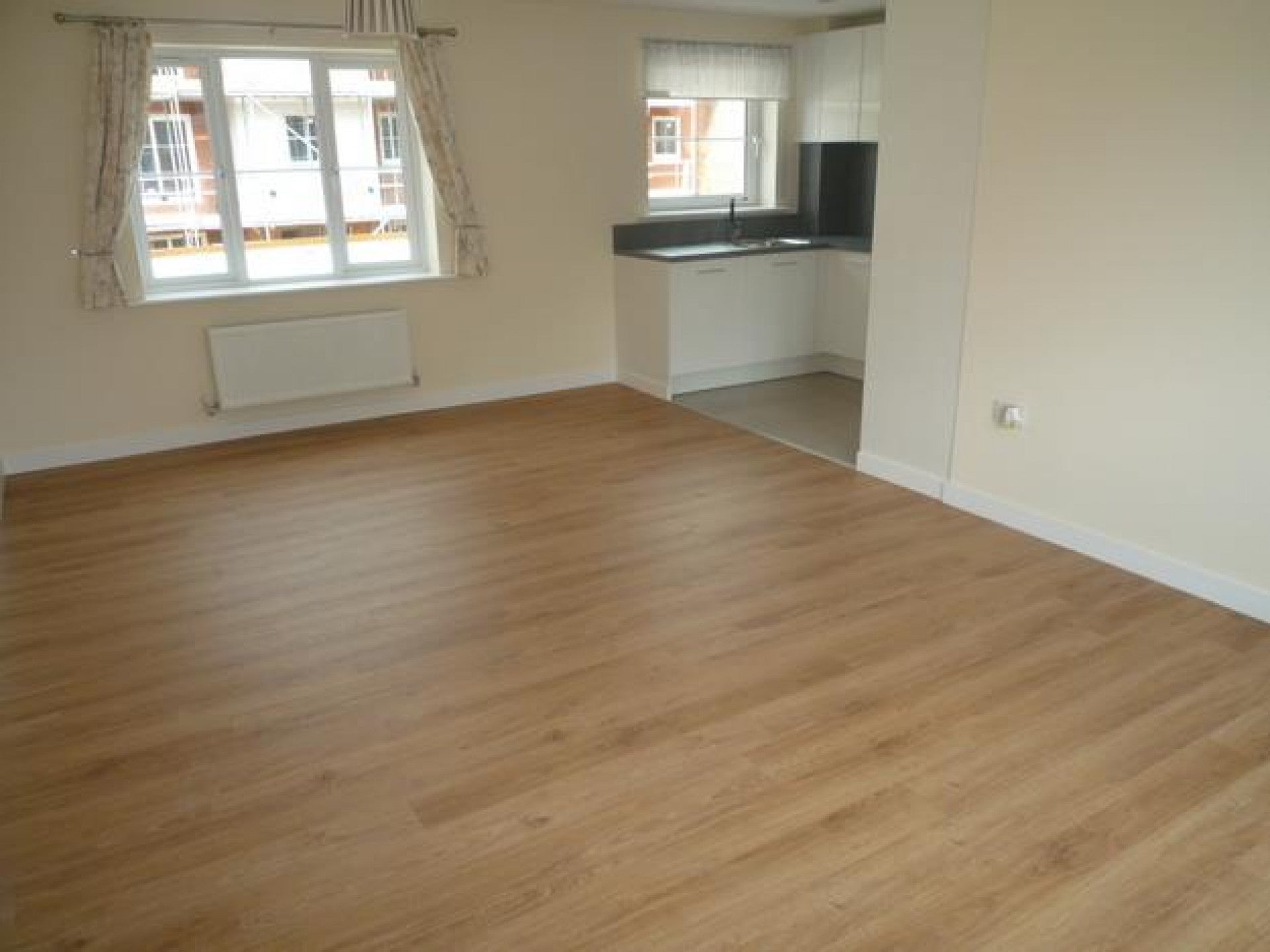 Flat Eden Road in Sevenoaks