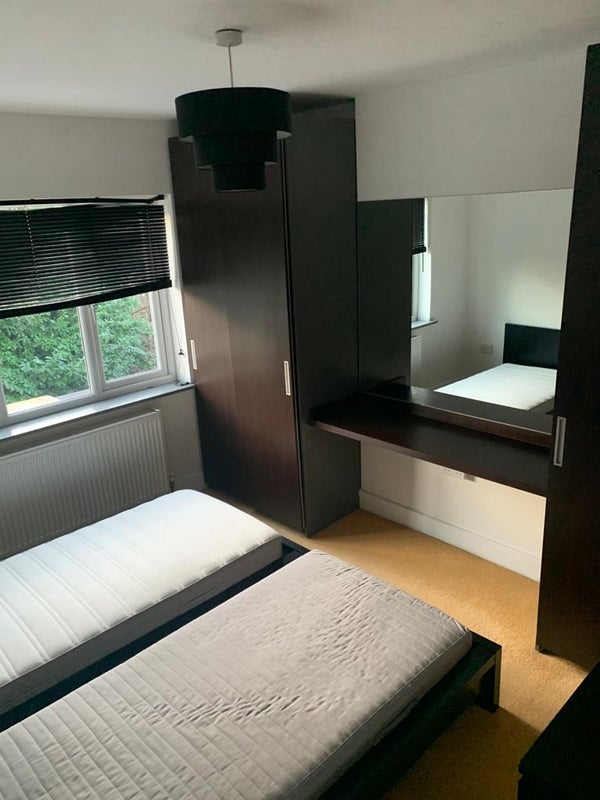 Room Fursby Avenue in Greater London