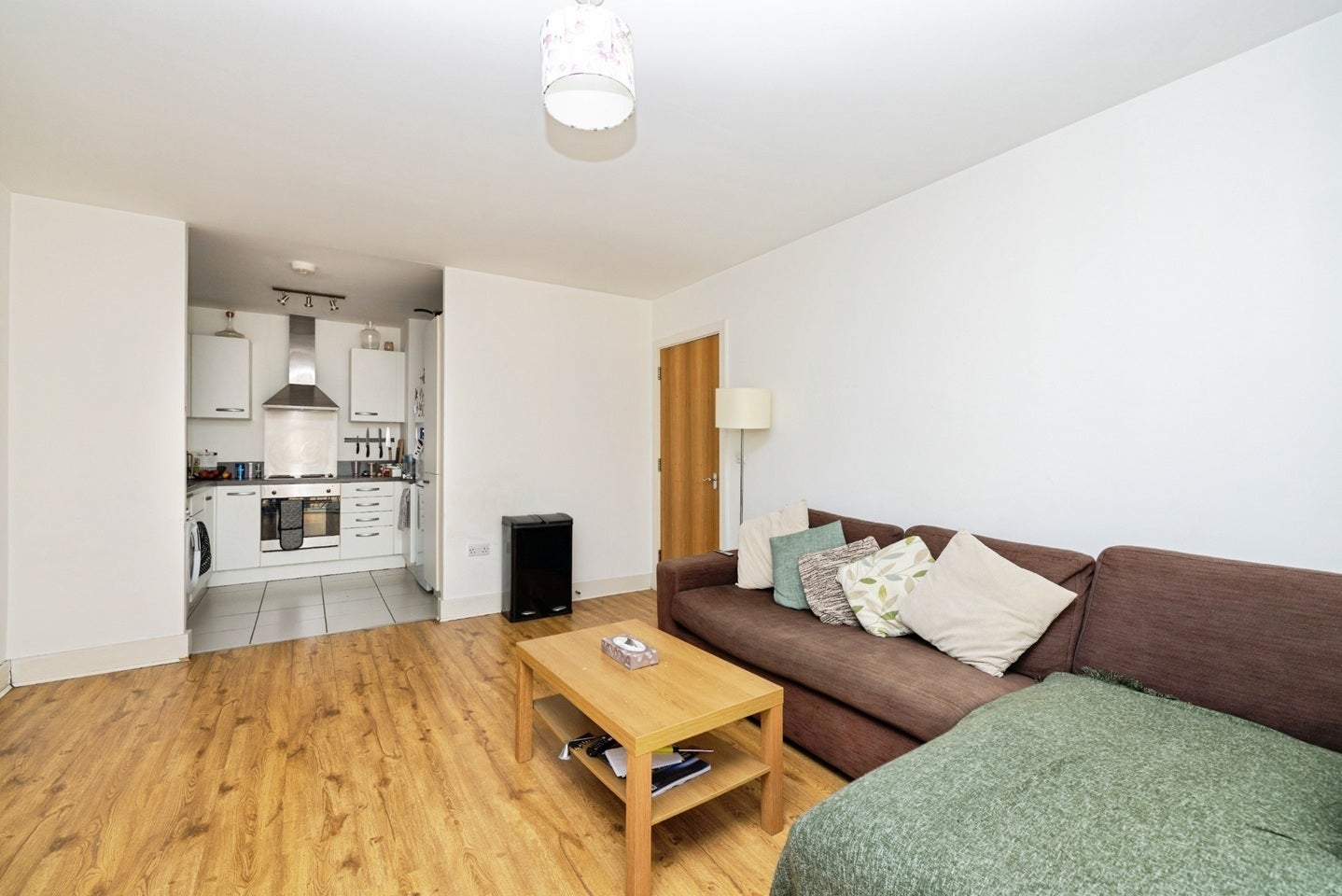 Flat Bridle Mews in Greater London