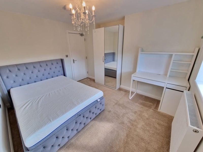 Room Path Link in Crawley