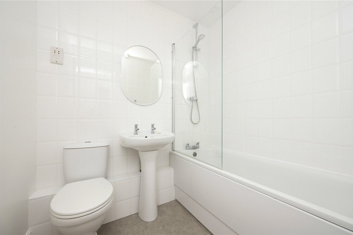 Flat Ashtree Court in St Albans