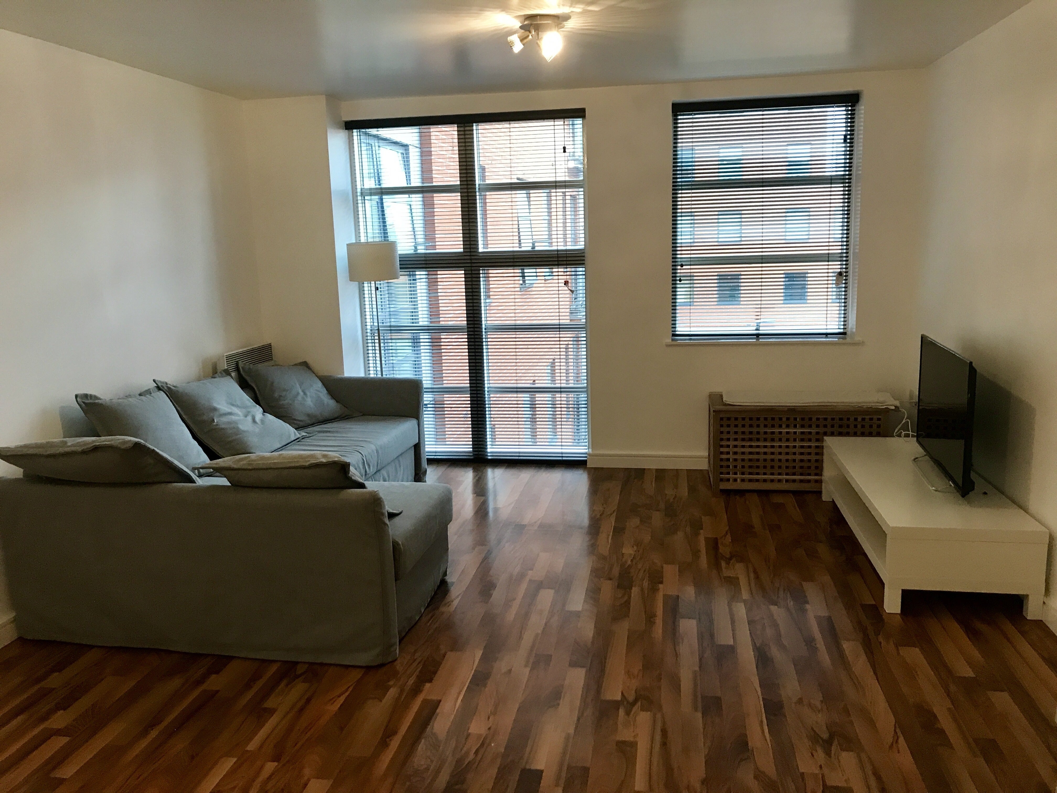 Flat Lower Ormond Street in Manchester