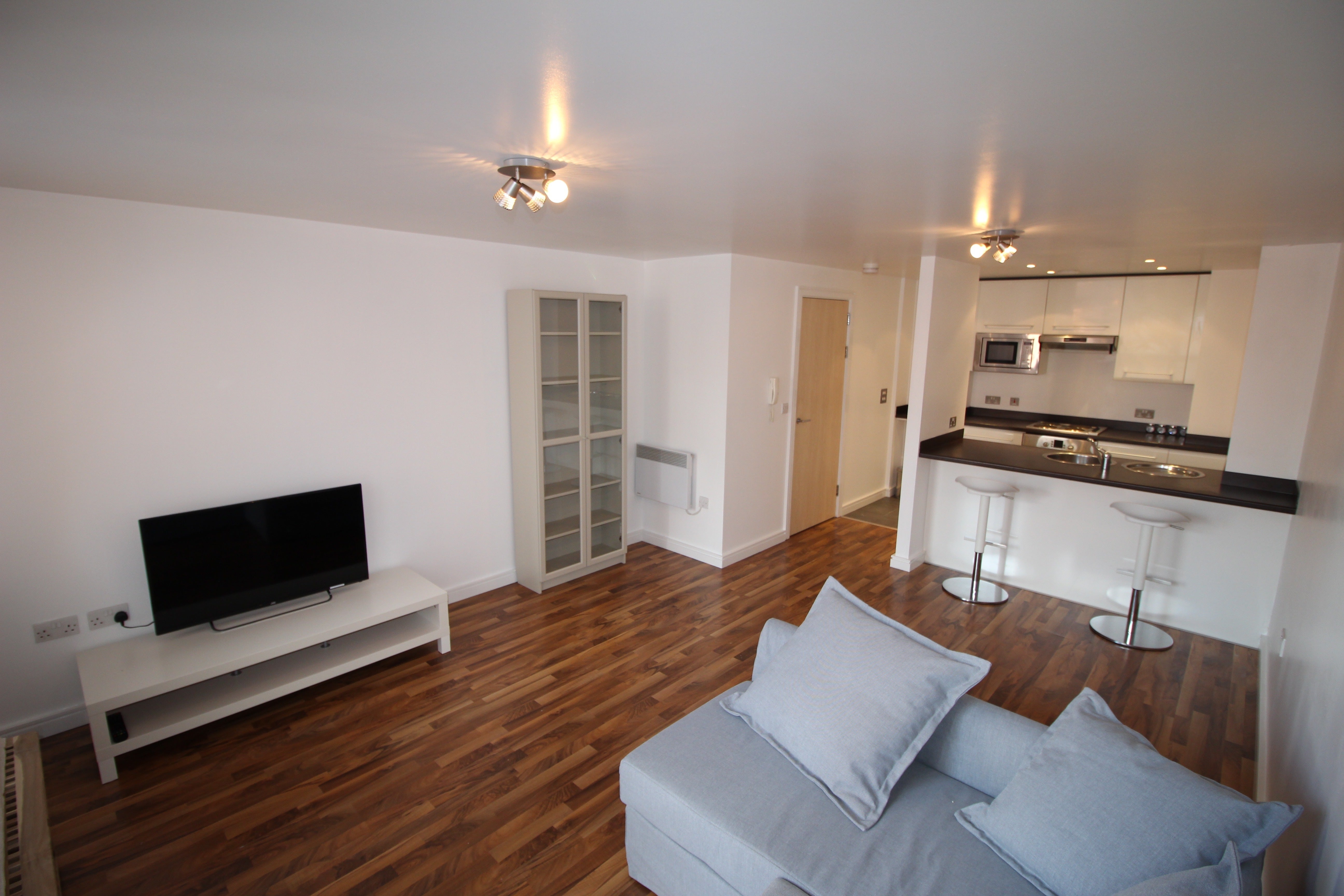 Flat Lower Ormond Street in Manchester